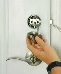 Crieve Hall TN Locksmith Store, Crieve Hall, TN 615-559-0103 - comm-06